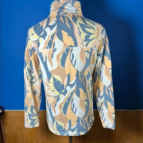 Floral Quarter-Zip Pullover - Picture 6 of 9